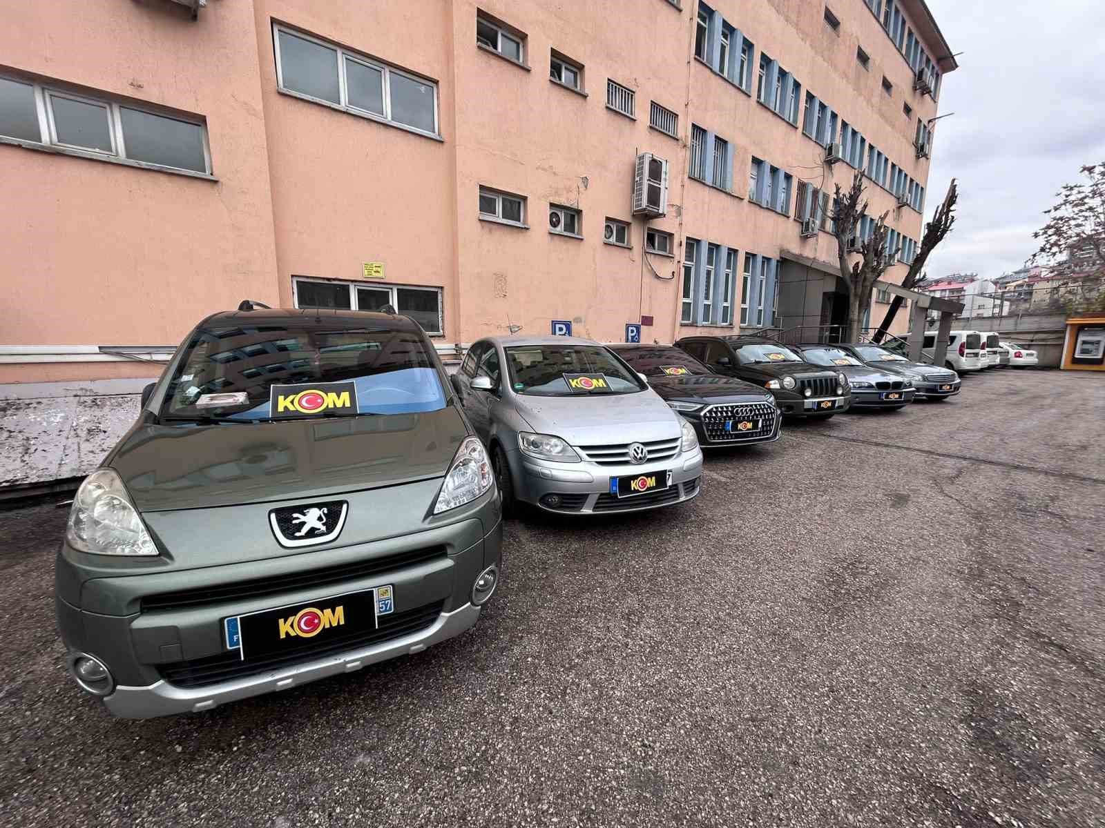 tuncelide gumruk kurallarini ihlal eden sahislara operasyon 7 arac ele gecirildi 1 y2hDZk1J