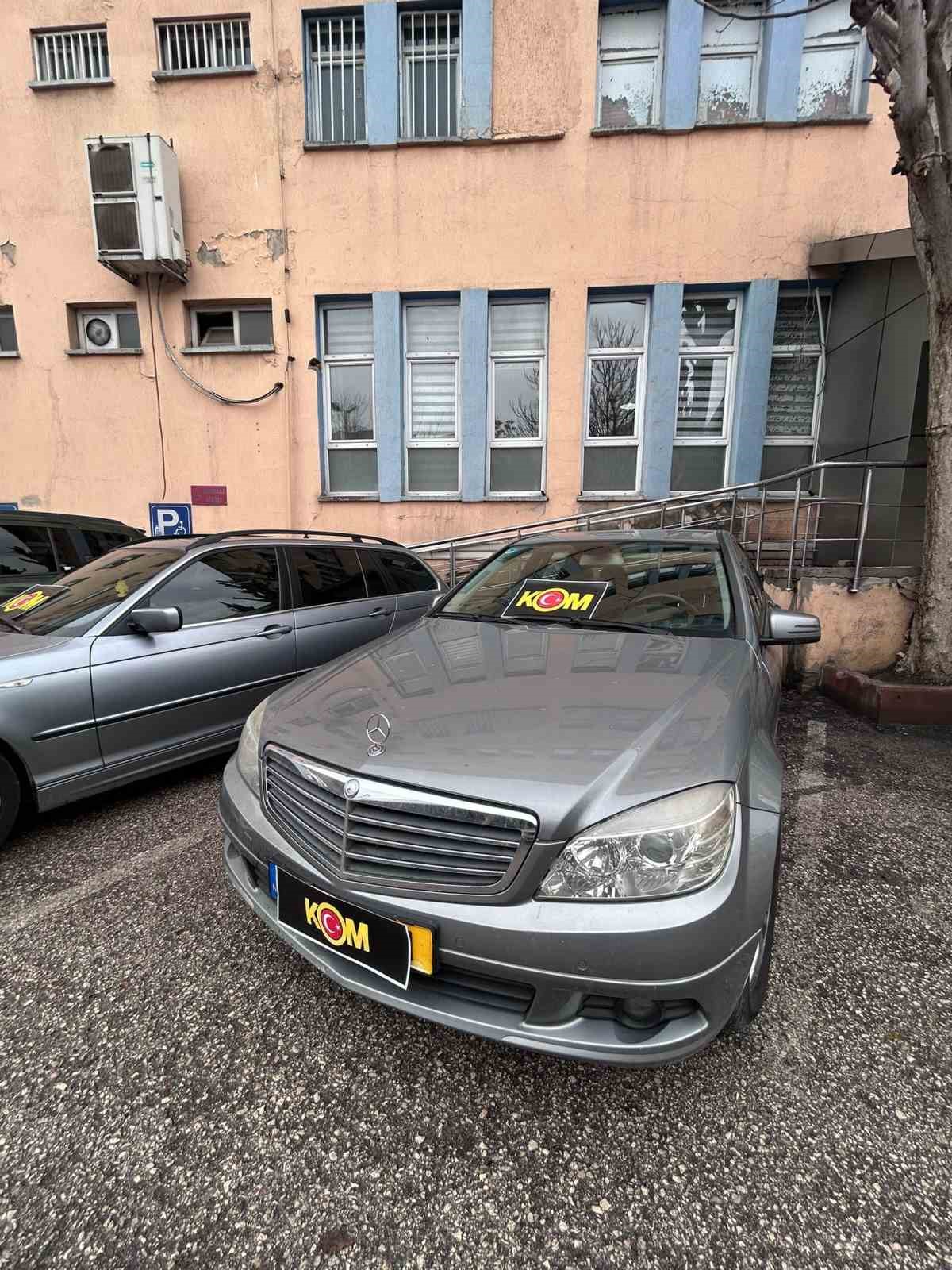 tuncelide gumruk kurallarini ihlal eden sahislara operasyon 7 arac ele gecirildi 3 O16YLNiR