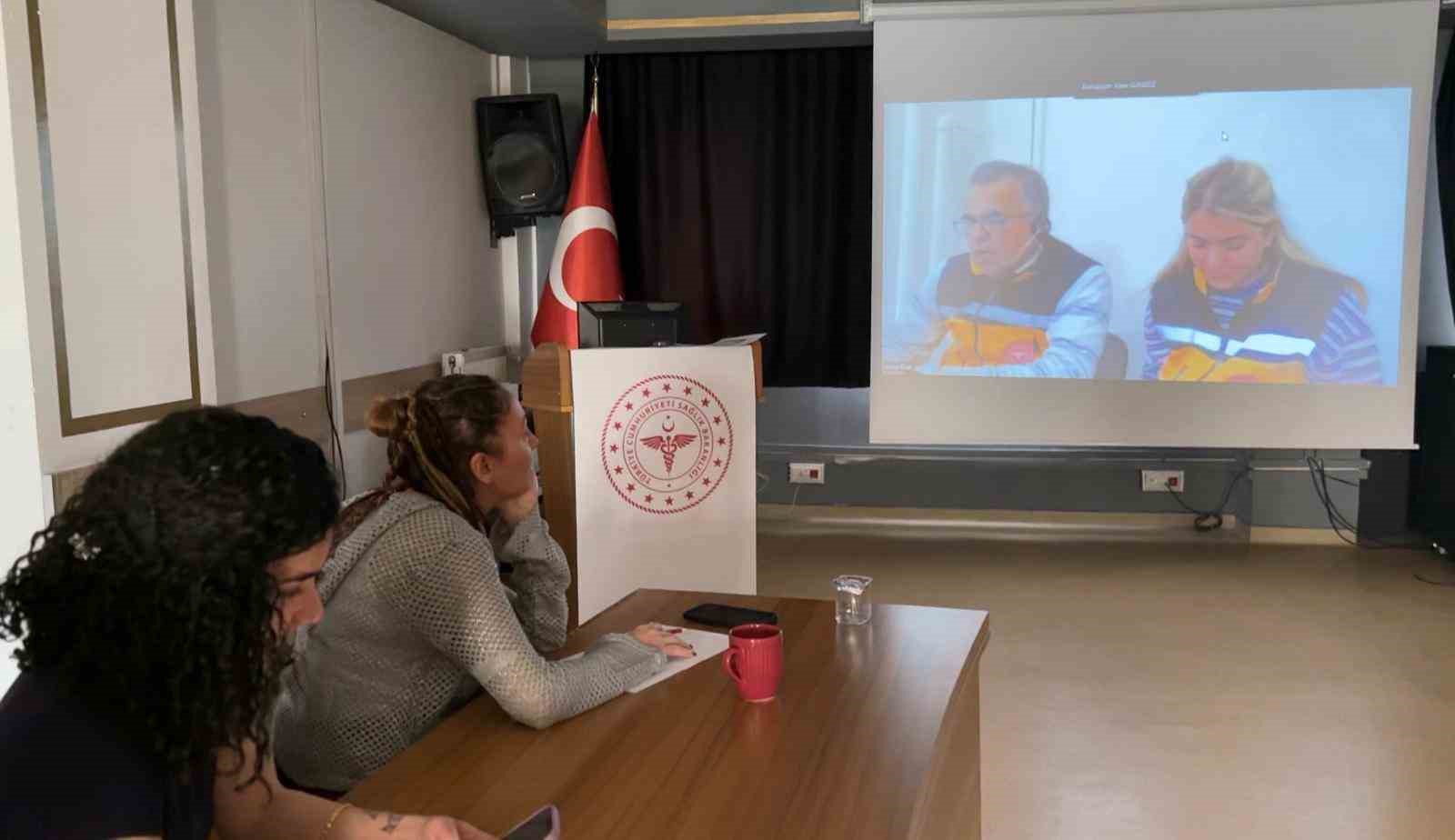 tuncelide hekimlere simulasyonlu egitim verildi 1 pgTcMdVw