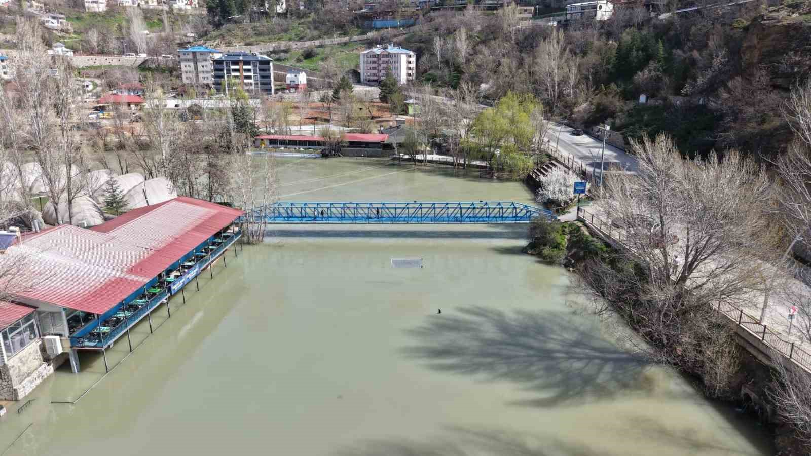 Tunceli’de kadın cesedi bulundu 7 tuncelide kadin cesedi bulundu 3 PVYeL2rS
