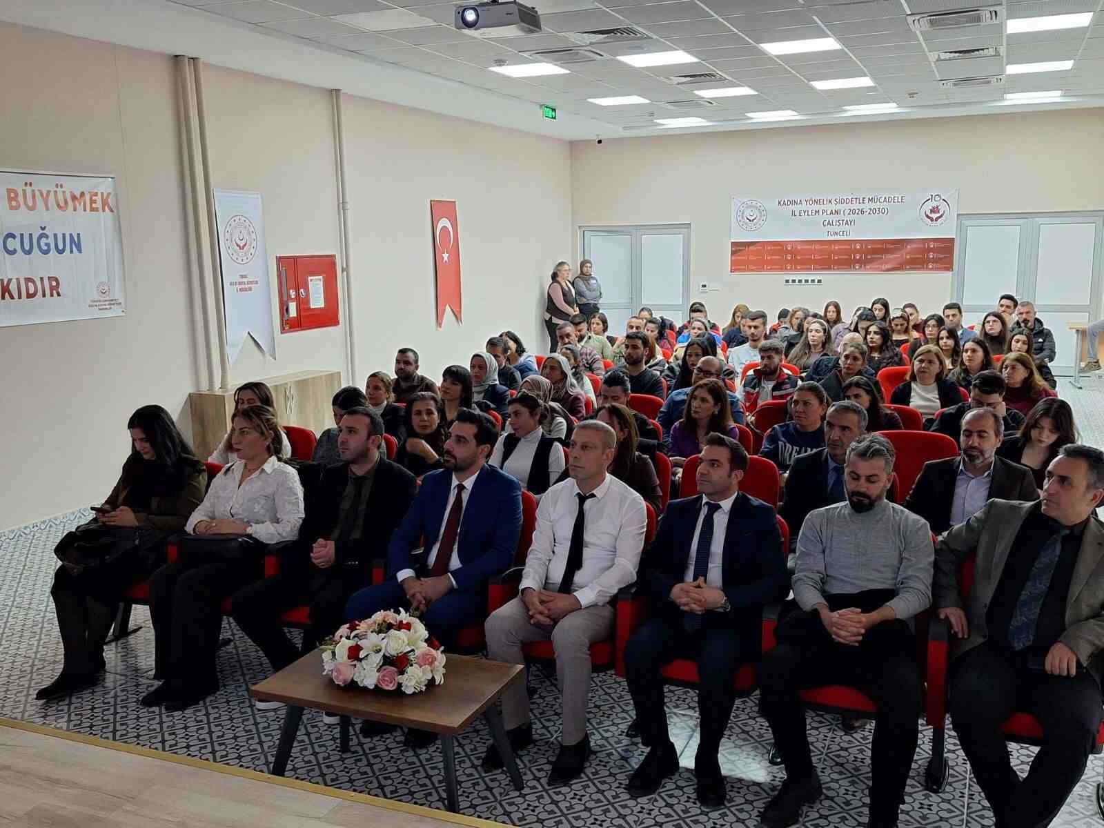 Tunceli’de kadına yönelik şiddetle mücadelede yerel yol haritası belirlendi 8 tuncelide kadina yonelik siddetle mucadelede yerel yol haritasi belirlendi 4 tpFtWYTv