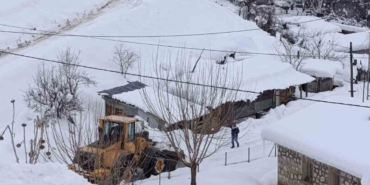 tuncelide-karla-mucadele-calismalarini-araliksiz-surduruyor-3PNtwiug.jpg