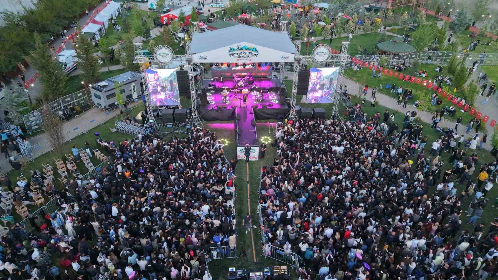 tuncelide mamekifest genclik festivali sona erdi 2 zg2rrYk5