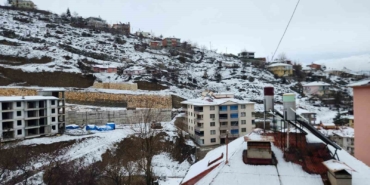 tuncelide-mart-sabahinda-kar-surprizi-mf3ZAFU7.jpg
