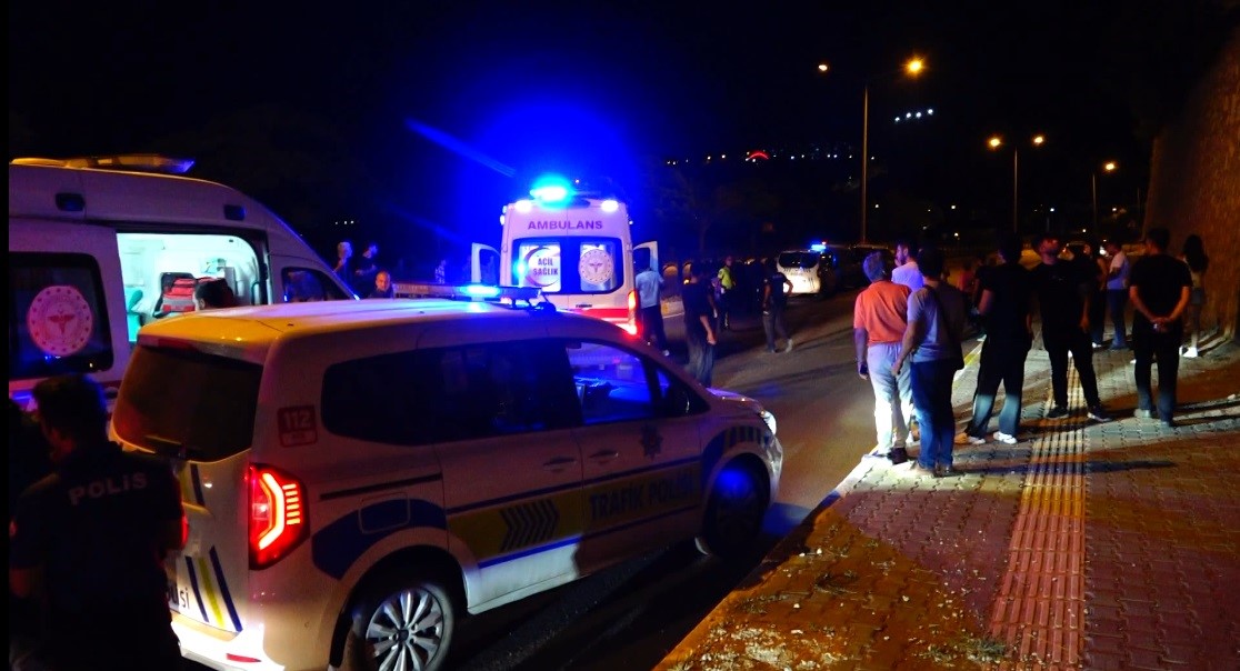 Tunceli’de motosiklet kazası: 2 yaralı 5 tuncelide motosiklet kazasi 2 yarali 1 5yugd1id