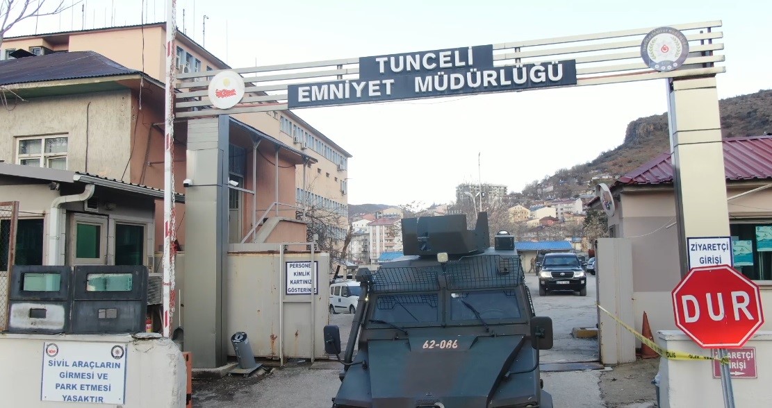 tuncelide ruhsatsiz silah operasyonu 6 supheli yakalandi 2 cXMhvvpa