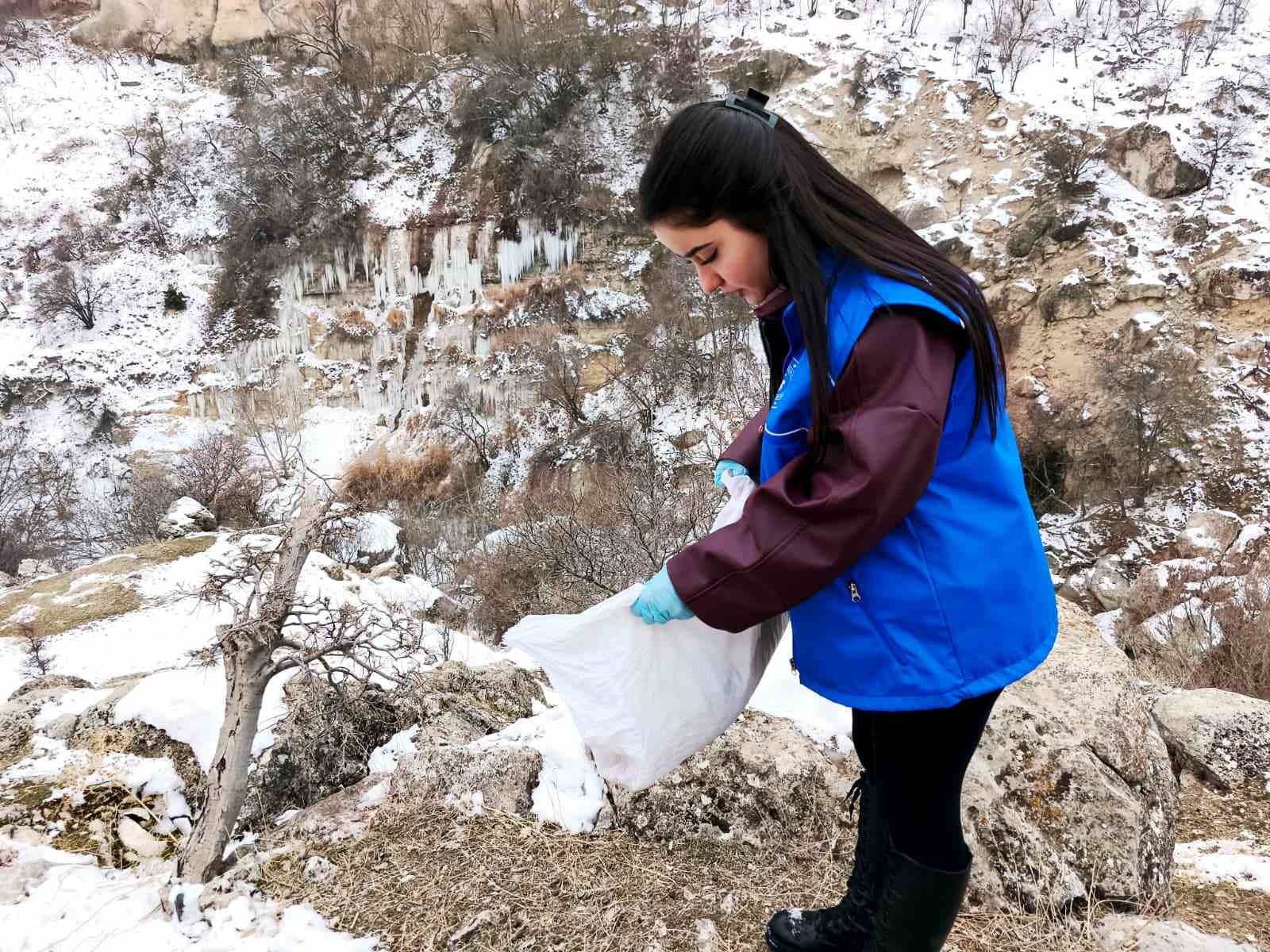 tuncelide soguk kisa sicak dokunus gencler yaban hayati icin seferber oldu 3 Wq9bYddl