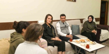 tuncelide-universite-ogrencilerine-duzenli-gida-destegi-baslatildi-9NQEFrVx.jpg