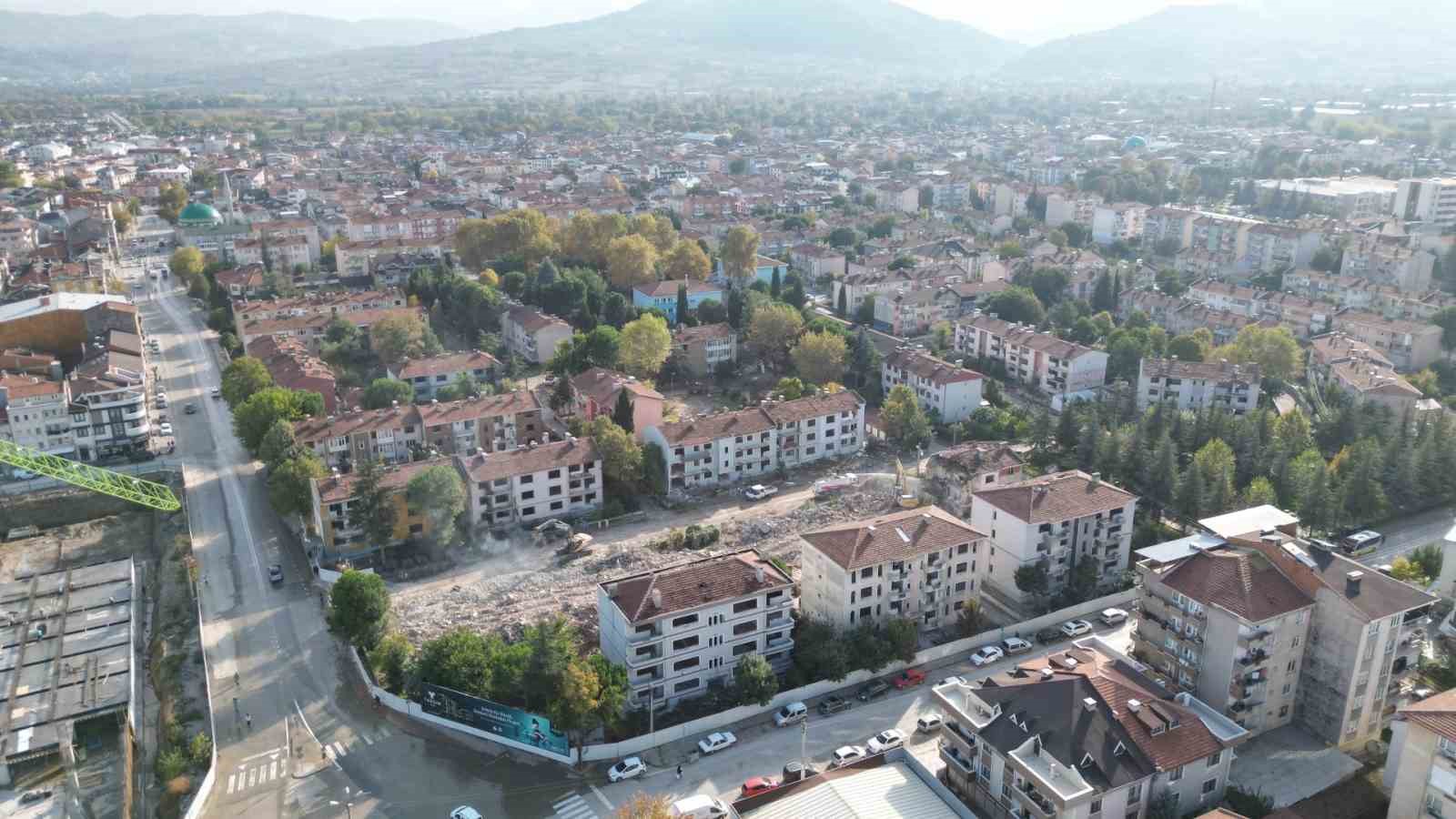 turgutalp kentsel donusumde 2 ve 3 etap yikimlari basladi 5 jnbl8kdA