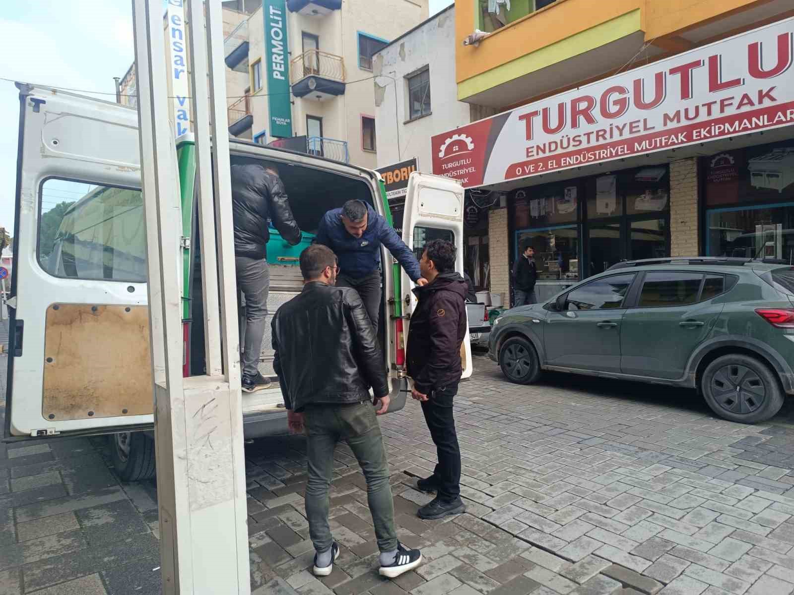 turgutluda 3 aylik bebek yataginda olu bulundu 2 nOpPT3Lw