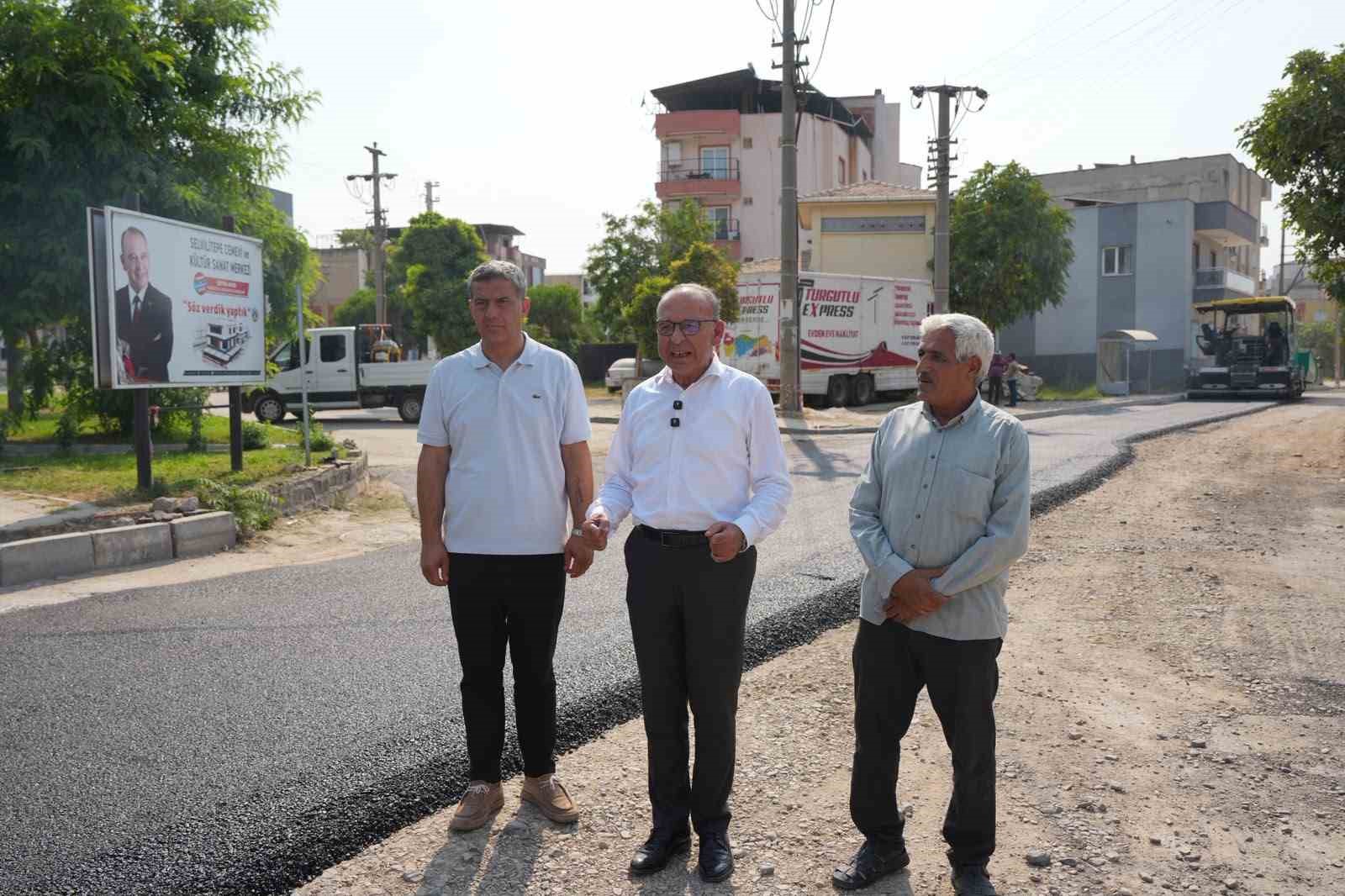 Turgutlu’da asfalt mesaisi hız kesmiyor 5 turgutluda asfalt mesaisi hiz kesmiyor 1 3ytVLg5r