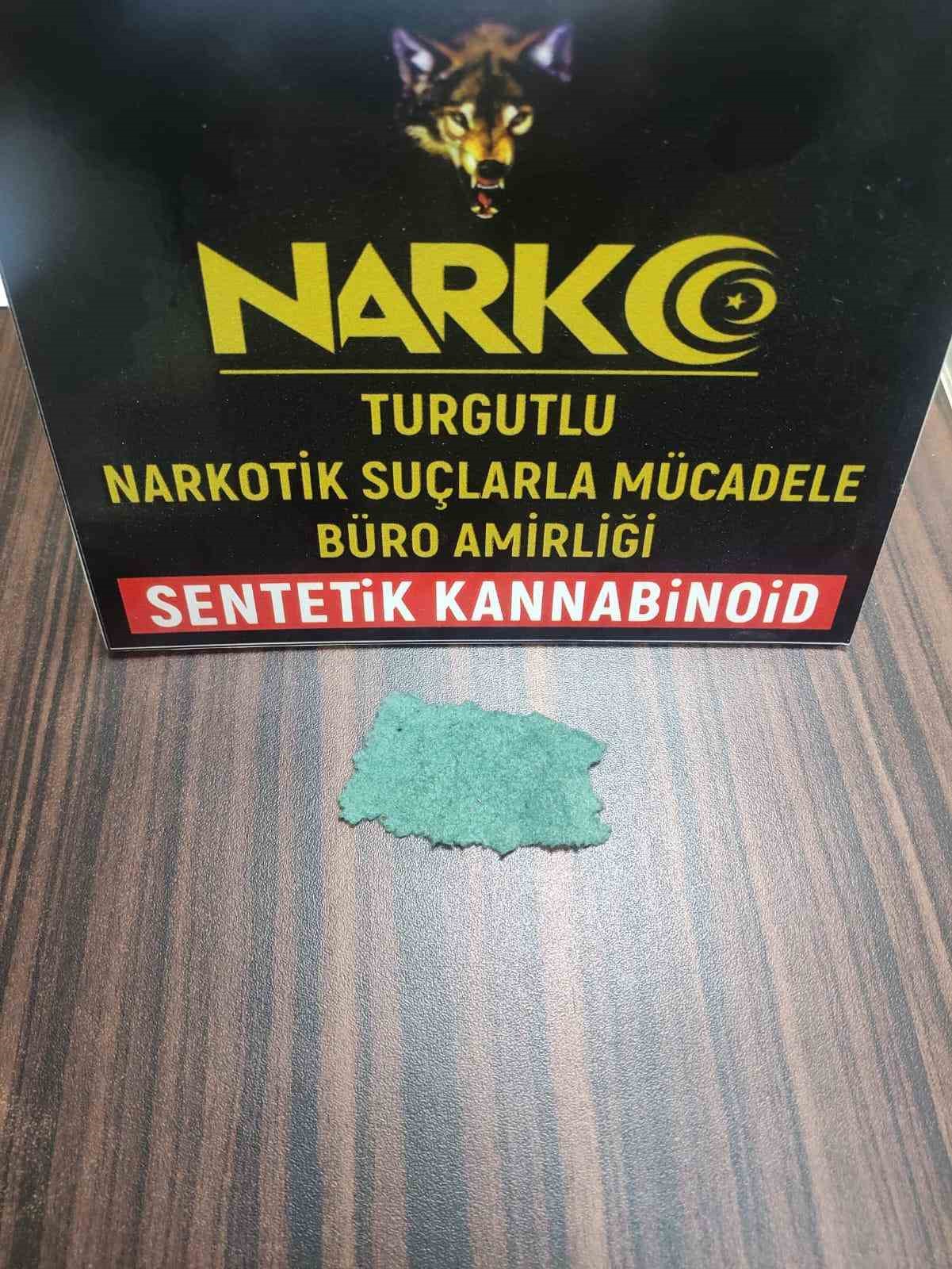 turgutluda uyusturucu operasyonu 1 tutuklama 1 QVkwq9L9