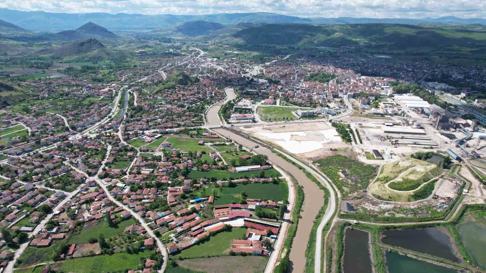 turhalda taskin riski altindaki yerlesim yerleri bosaltiliyor 0 g3Tlu2DX
