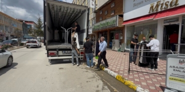 turhalda-taskin-riskine-karsi-esnaf-kepenk-kapatti-uqL4cf4S.jpg