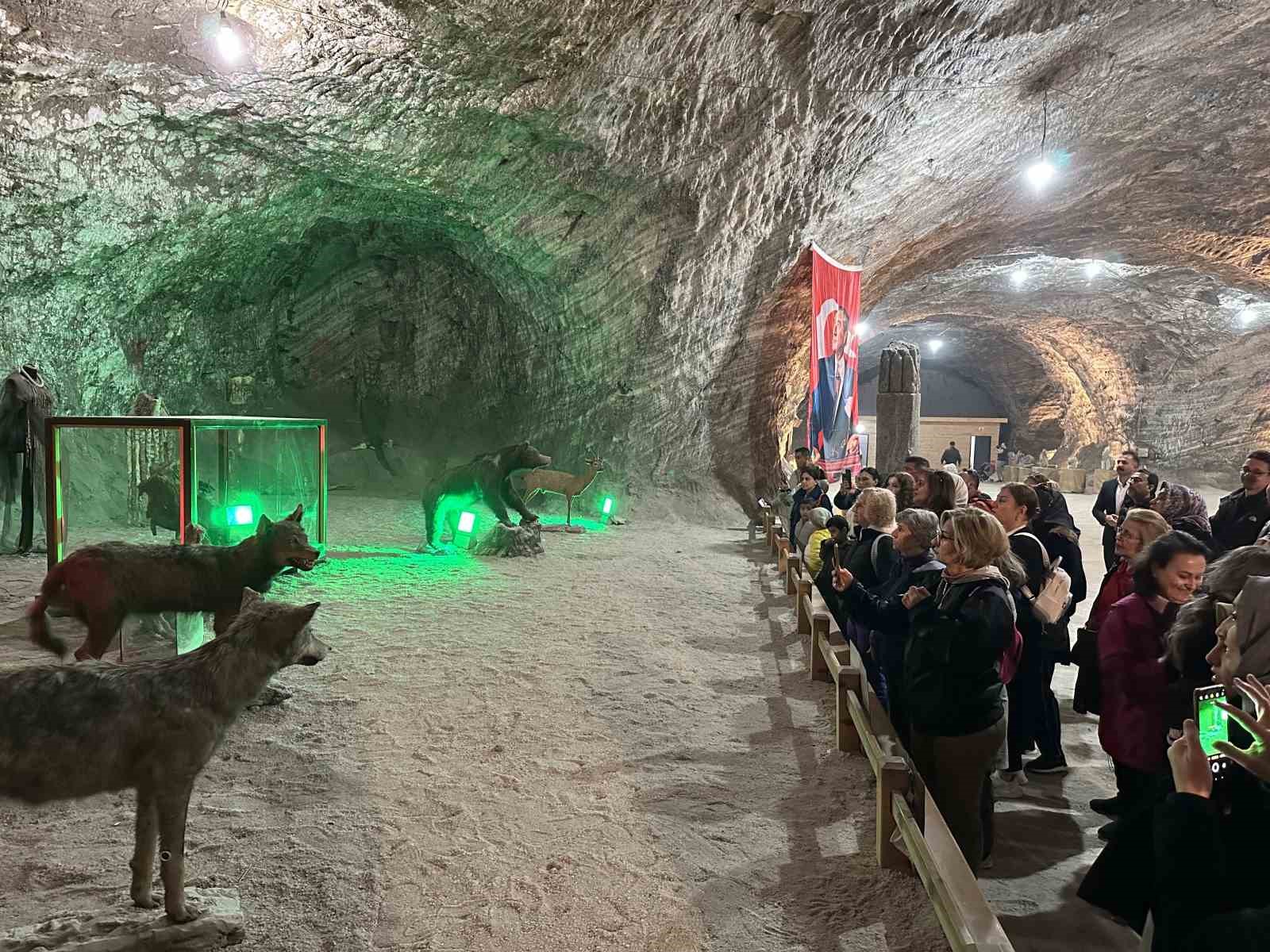 Turistik Tuz Ekspresi 2026’nın ilk seferini yaptı: Ziyaretçiler Çankırı’ya hayran kaldı 7 turistik tuz ekspresi 2026nin ilk seferini yapti ziyaretciler cankiriya hayran kaldi 3 9MCuLD7S