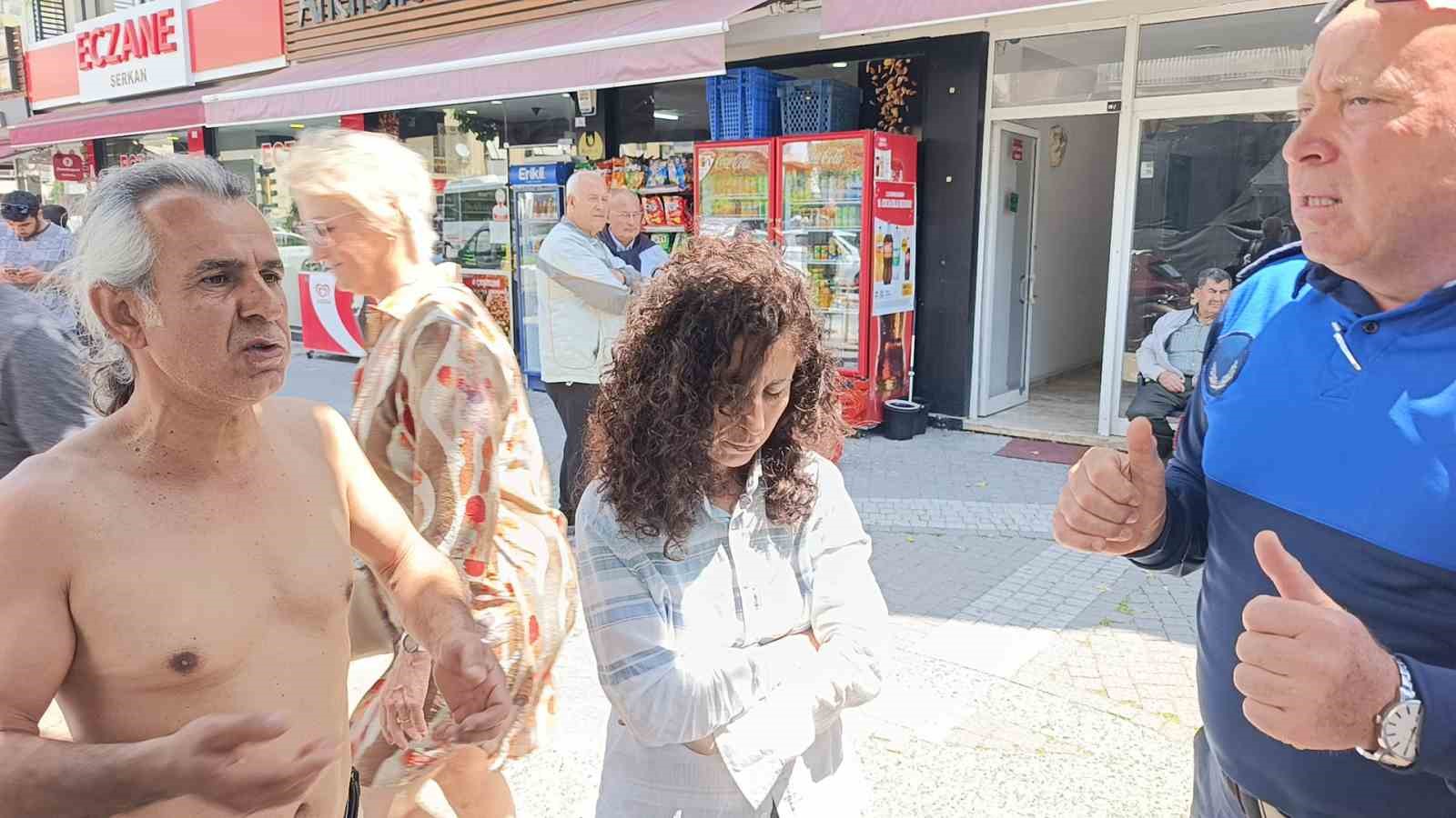turistler pazar alisverisini birakip yangin goruntuleme yarisina girdi 5 c2QQzW1E