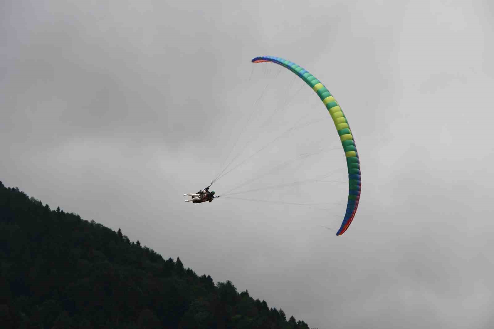turistler uzungolu gokyuzunden kesfediyor 4 D9FGeYLM