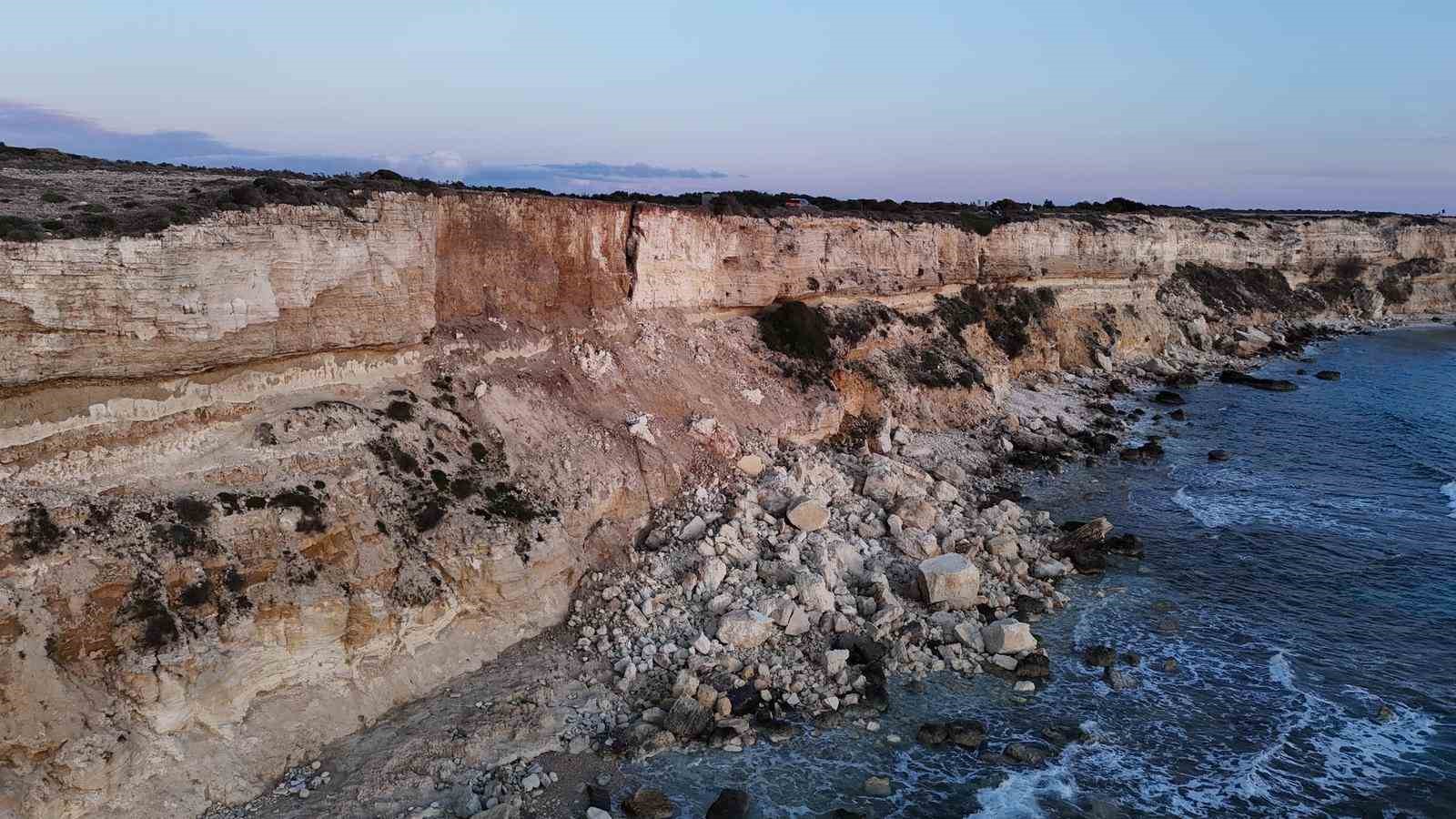 turizm merkezi bozcaadadaki polente burnunda gocuk 7 cPsY4Rb9