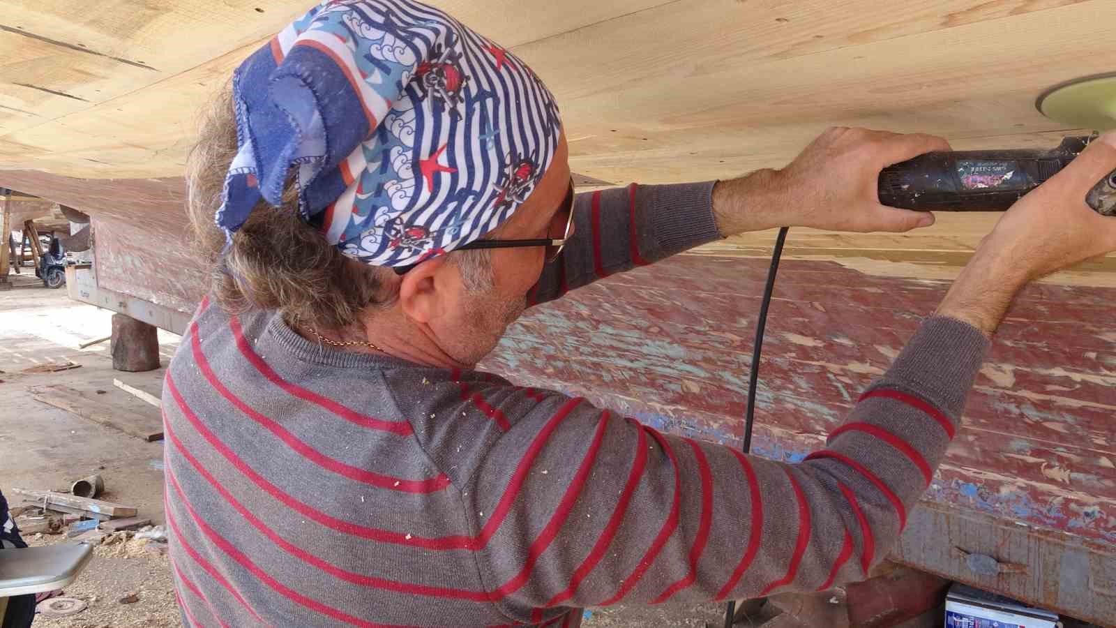 turizm sezonu oncesi gezi tekneleri bakima alindi 7 6TLBMcyp