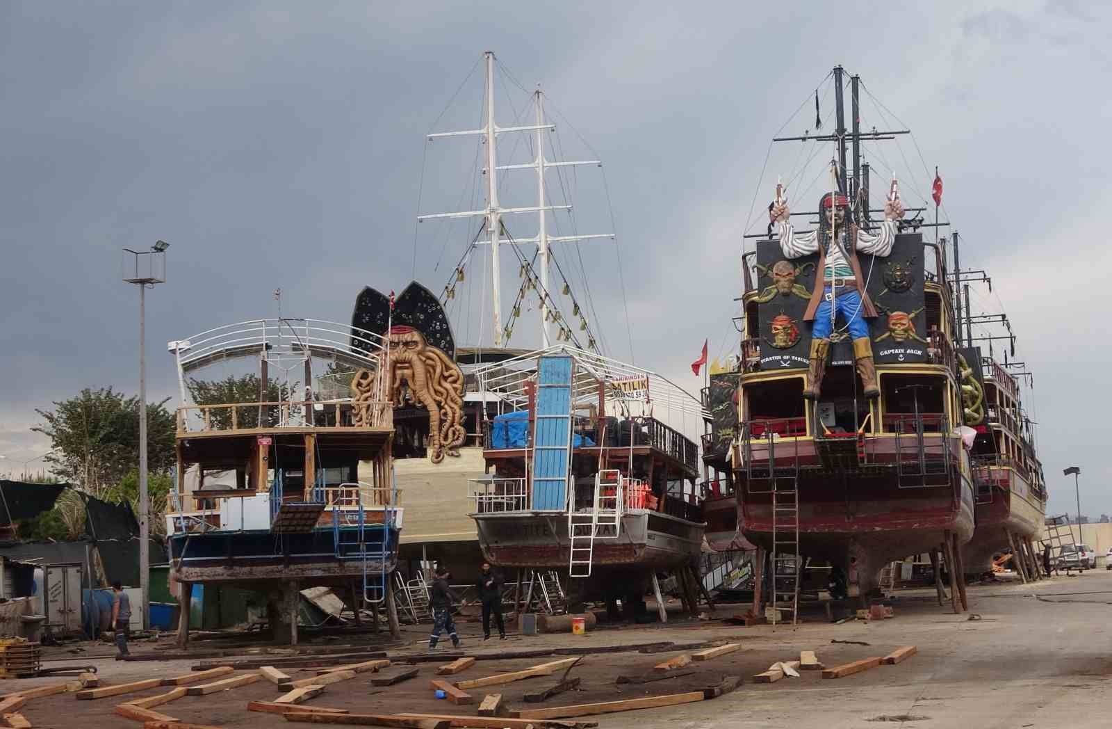 turizm sezonu oncesi gezi tekneleri bakima alindi 9 OYauvJKT
