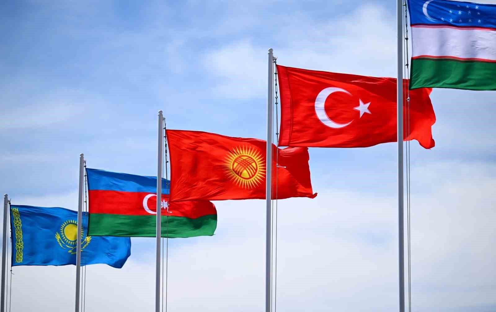 turk devletleri liderleri tdt gayriresmi zirvesi icin turkistana ulasti 2 PSUFFYfT