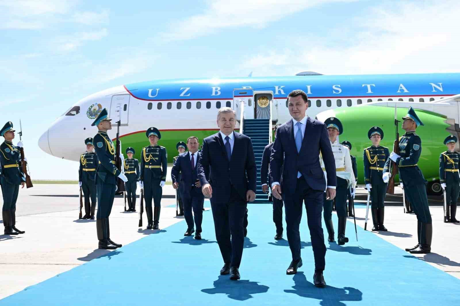 turk devletleri liderleri tdt gayriresmi zirvesi icin turkistana ulasti 6 VuumMqw6