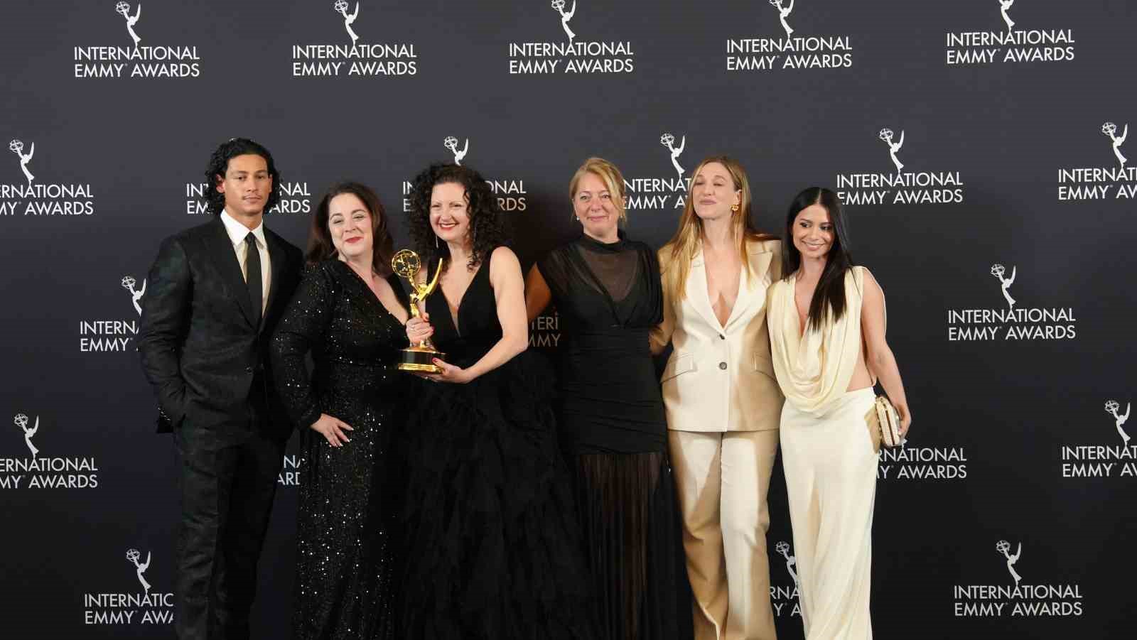 turk dizisi deha uluslararasi emmy odulunu kazandi 14 5zMrB82r