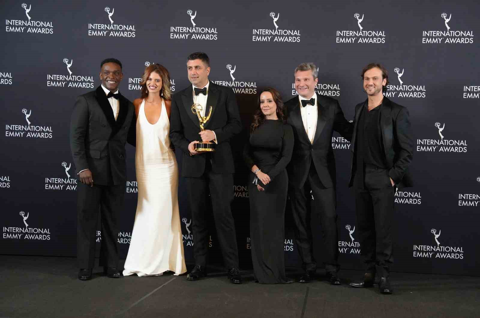 turk dizisi deha uluslararasi emmy odulunu kazandi 25 ZWTluIe3