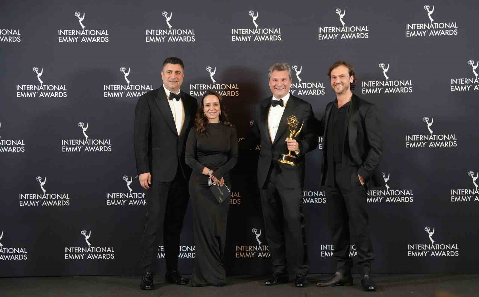 turk dizisi deha uluslararasi emmy odulunu kazandi 27 ZUsjIdlz
