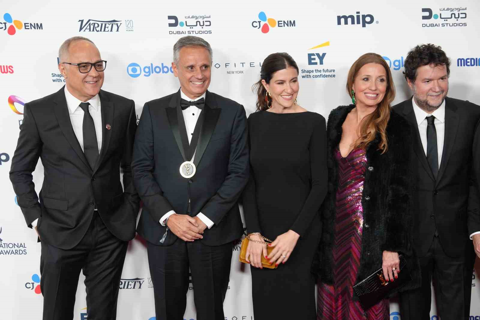 turk dizisi deha uluslararasi emmy odulunu kazandi 3 mcAS6CwM