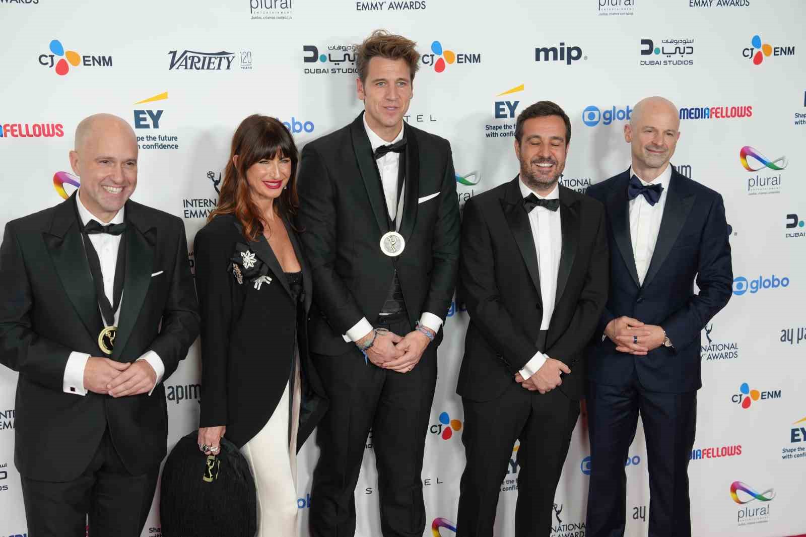 turk dizisi deha uluslararasi emmy odulunu kazandi 7 CKtpKFDM