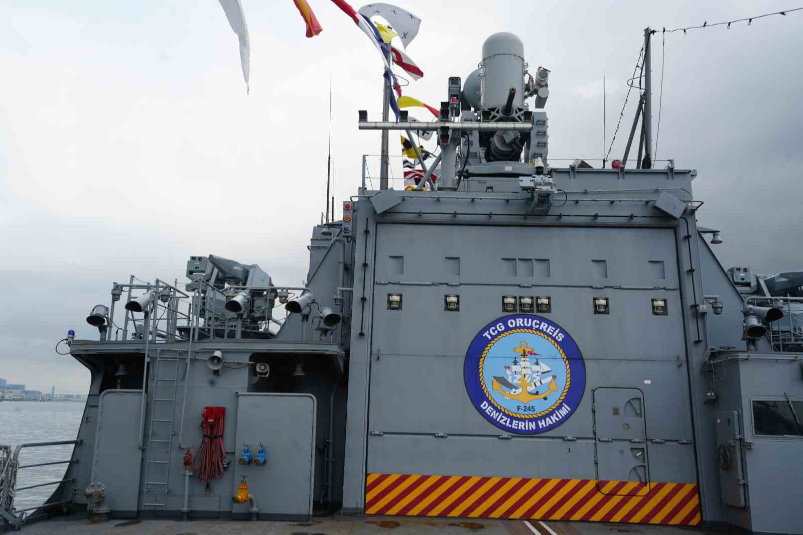 turk donanmasindan atlantikin otesinde guc gosterisi tcg orucreis new yorkta 2 iRRmD9a5