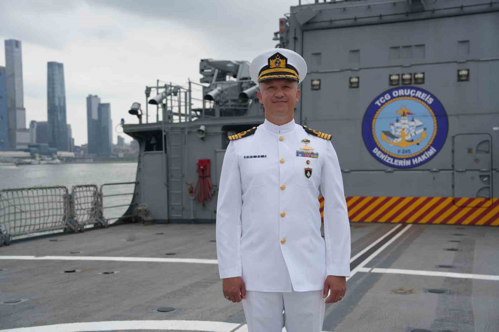 turk donanmasindan atlantikin otesinde guc gosterisi tcg orucreis new yorkta 4 1t4yVpar