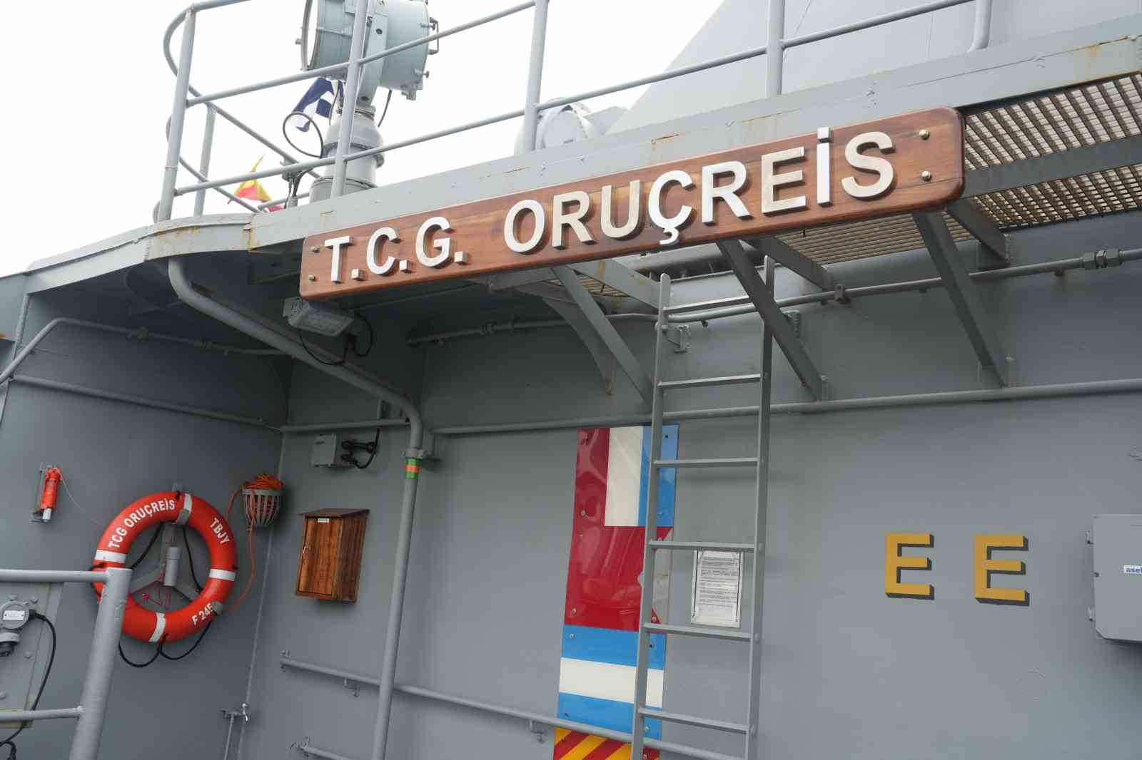 turk donanmasindan atlantikin otesinde guc gosterisi tcg orucreis new yorkta 7 JSumqqzJ