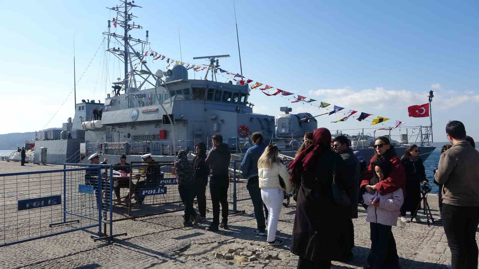 turk donanmasinin gururu olan savas gemileri ziyarete acildi 0