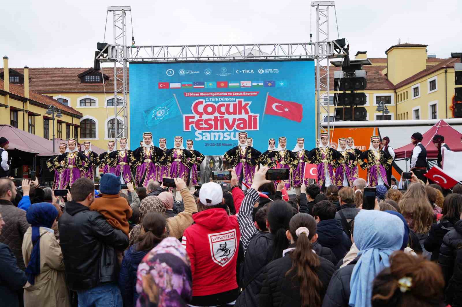 turk dunyasi cocuklari kulturlerini samsunda sergiledi 2 QX8KFTTh