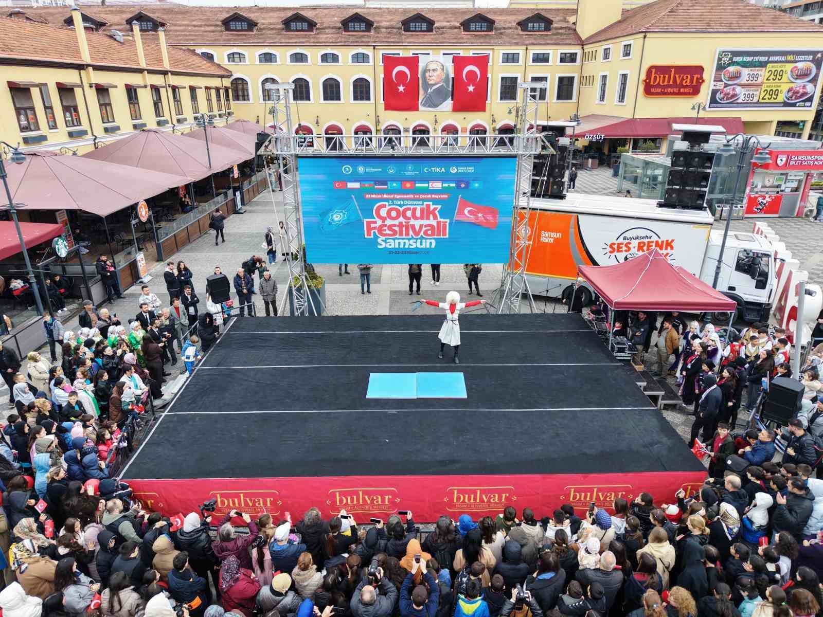 turk dunyasi cocuklari kulturlerini samsunda sergiledi 9 laJtn2Ek