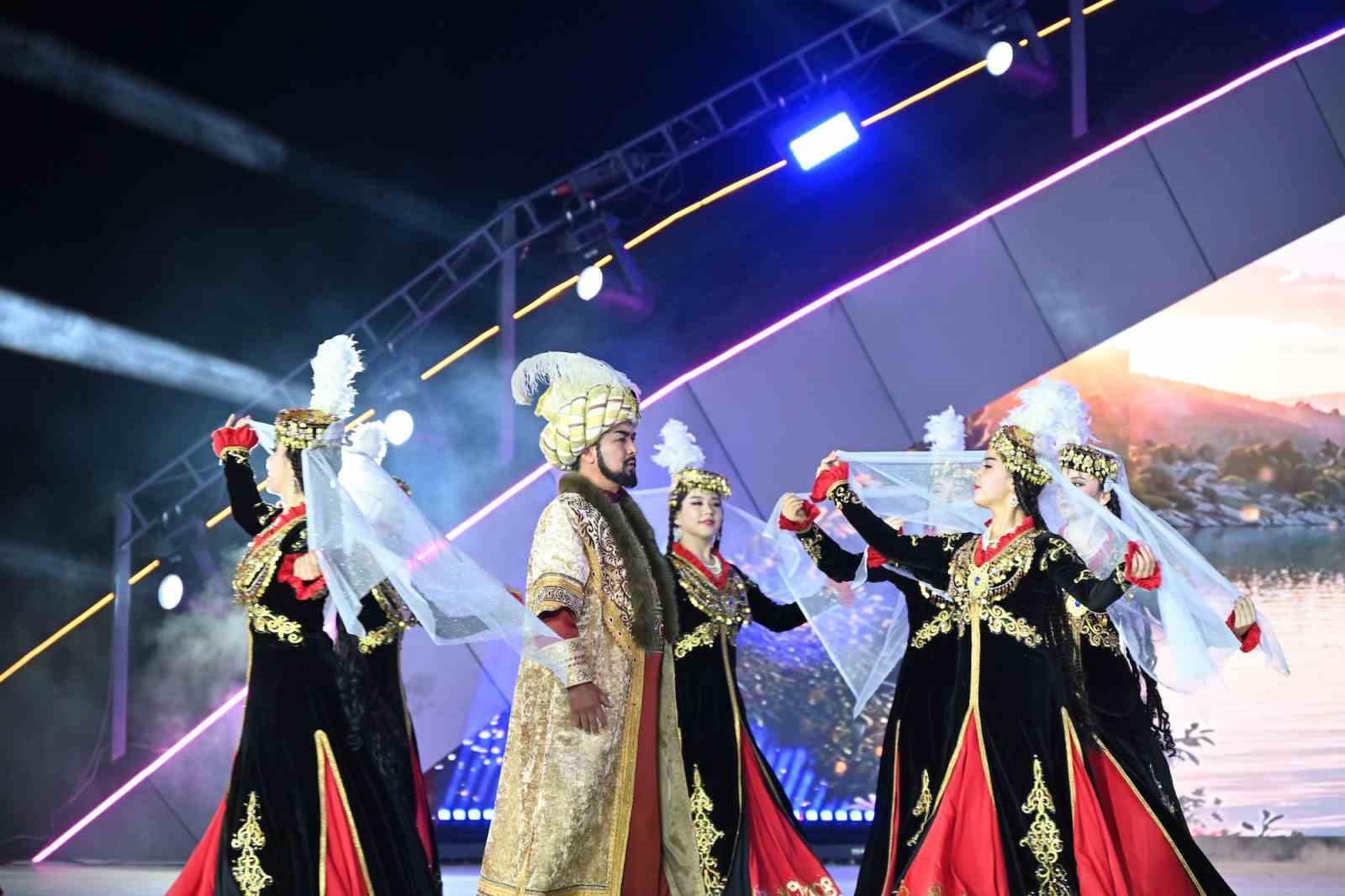 turk dunyasi kultur baskenti andicanda gorkemli acilis 10 KOqaFXGp
