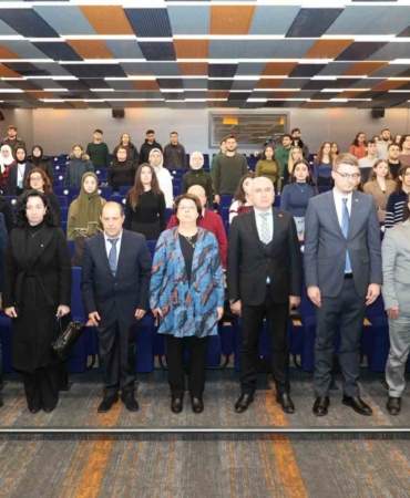 turk-dunyasi-sairleri-buude-bulustu-796zCUgG.jpg