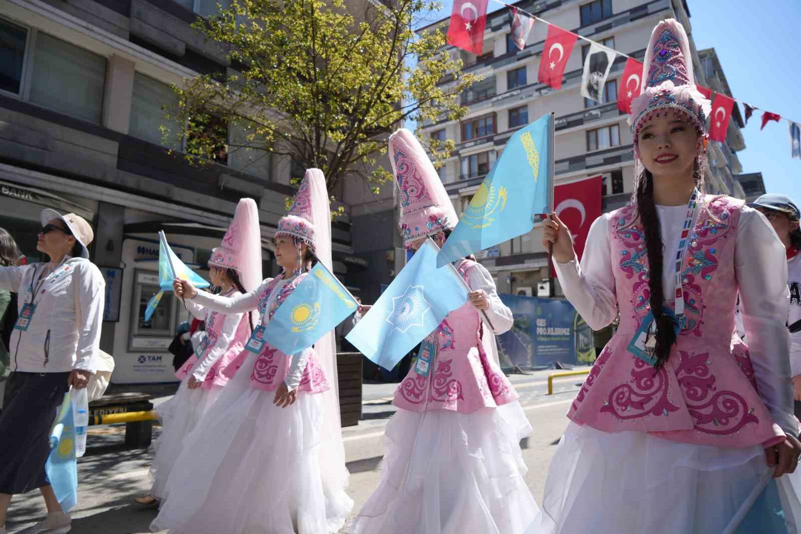turk dunyasinin cocuklari samsunu renklendirdi 5 hVj58Asw