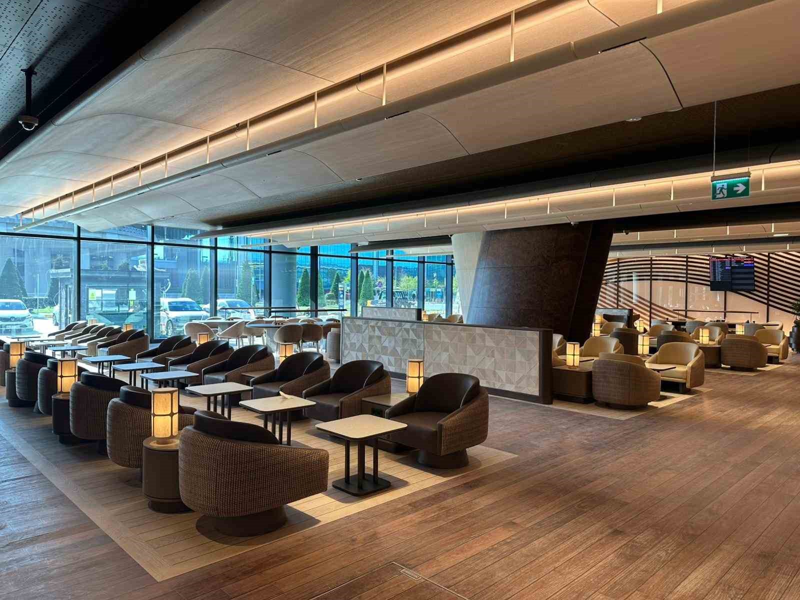 Türk Hava Yolları, İstanbul Havalimanı’ndaki İç Hatlar Özel Yolcu Salonu’nu yeniledi 4 turk hava yollari istanbul havalimanindaki ic hatlar ozel yolcu salonunu yeniledi 0 X8FrUIFO