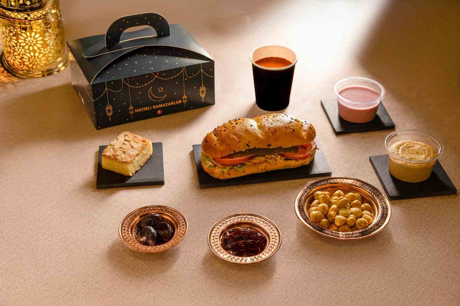 turk hava yollarindan ramazan ayina ozel ucak ici ikramlar 4 CMPwVj5q