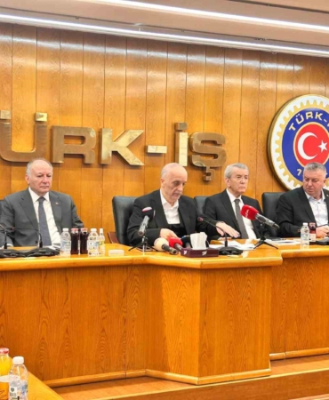 turk-is-genel-baskani-atalay-yeni-bir-duzenleme-olmazsa-asgari-ucret-tespit-komisyonuna-katilmayacagiz-ANchVD9x.jpg