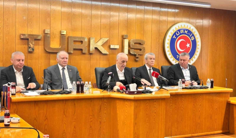 turk-is-genel-baskani-atalay-yeni-bir-duzenleme-olmazsa-asgari-ucret-tespit-komisyonuna-katilmayacagiz-ANchVD9x.jpg