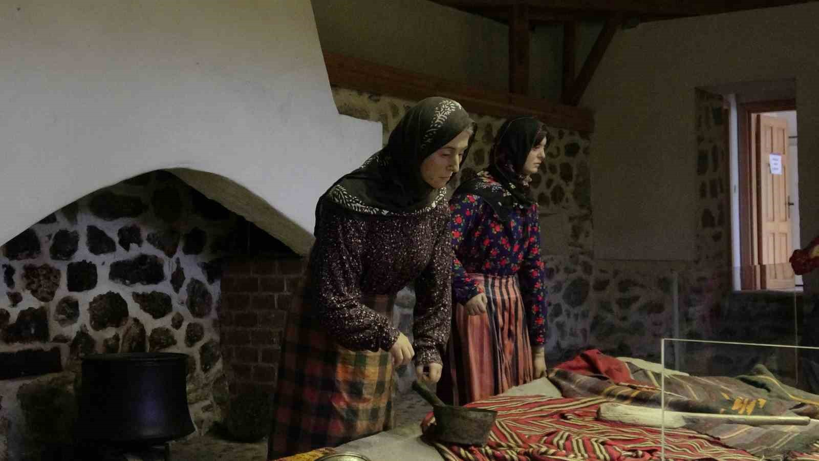 Türk kadının cefakarlığı ve mahalle kültürü bu müzede yaşatılıyor 5 turk kadinin cefakarligi ve mahalle kulturu bu muzede yasatiliyor 1 pmngkaVb