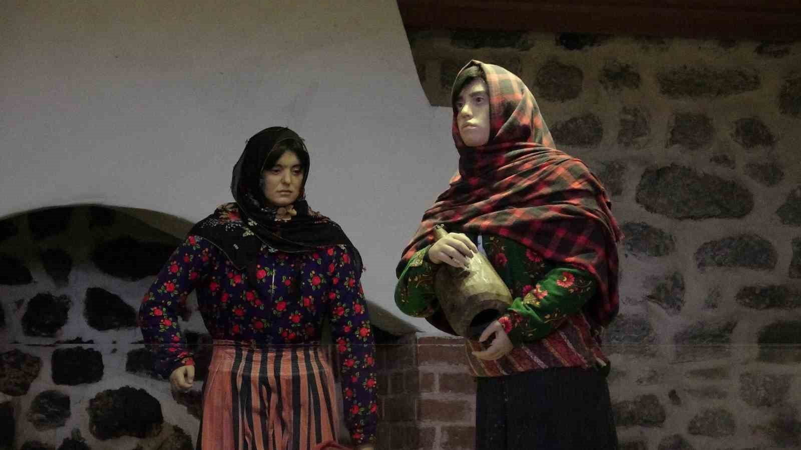 Türk kadının cefakarlığı ve mahalle kültürü bu müzede yaşatılıyor 11 turk kadinin cefakarligi ve mahalle kulturu bu muzede yasatiliyor 7 ldpwmU7Q