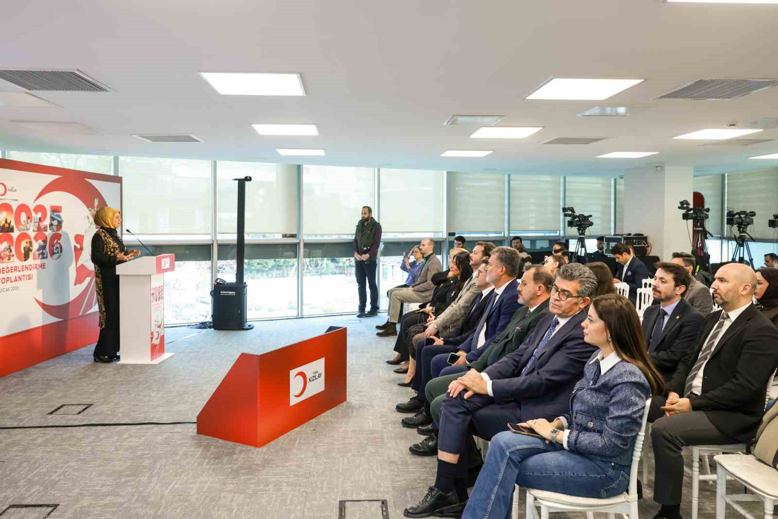 turk kizilay baskani yilmaz 2025 yilinda 125 milyar lirayi askin bagis gerceklesti 0