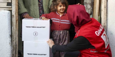 turk-kizilaydan-450-bin-gonullusune-iyilik-tesekkuru-alEN9tbS.jpg