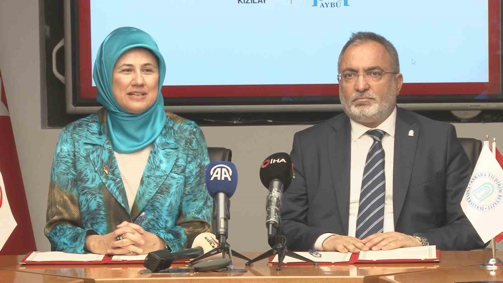 turk kizilaydan cocuklara ve ihtiyac sahibi vatandaslara ucretsiz agiz ve dis sagligi bakimi 1 kBCniDHX