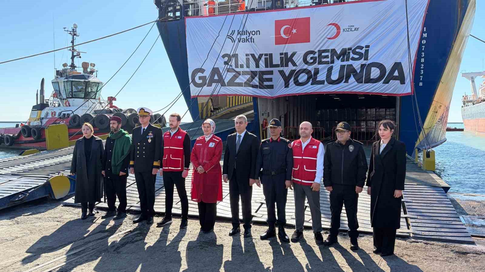 Türk Kızılay’ın ‘İyilik Gemisi’ Ramazan’ın ilk gününde Gazze’ye uğurlandı 9 turk kizilayin iyilik gemisi ramazanin ilk gununde gazzeye ugurlandi 5 ggtpZRSI
